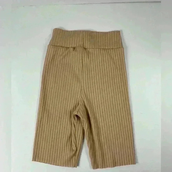 Pretty Little Thing Camel Rib Biker Shorts Size 2 - Picture 4 of 11